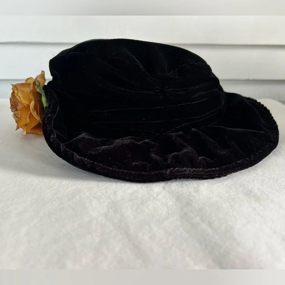 Vintage Black Hat with Gold Flower Accent by Accessory Lady w/‎ Tag